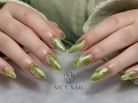 抹茶ラテマーブルネイル