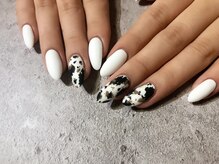 燈乃工房 三重鈴鹿本店(あかりのこうぼう)/牛柄マットネイル