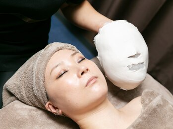 アロマガーデン/小顔コルギ