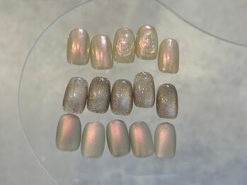 ラクネイル 浦和店(raku nail)の写真/【浦和駅徒歩5分】季節感のあるデザイン多数あり◎丁寧なカウンセリングで洗練されたデザインに仕上げます!
