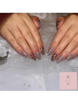 エヌ(N)/定額デザイン