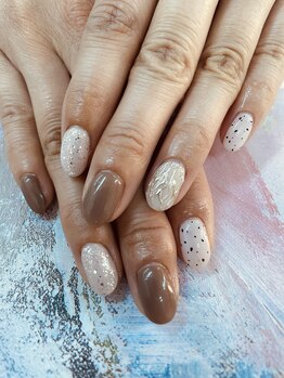 アンベリール(Embellir)/3/9