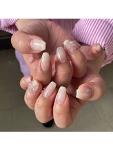 ヒール(Heale)/グラデーション