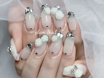 グラム(Glam)の写真/【多彩なデザインにあなた好みのパーツをつけ放題★】あなただけの特別なネイルデザインを作りましょう♪