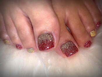 アミュリー ネイル アトリエ(Amury nail atelier)/フラッシュラメ 赤 キラキラ
