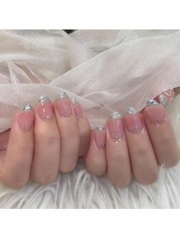リンドネイル バイ モカ アンド ララ(Lind nail by moca and LaLa)/ガラスフレンチ