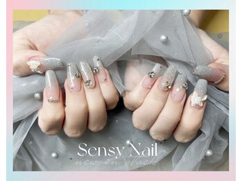 センシー ネイル スタジオ(Sensy Nail Studio)/ラメグラデ長出し+乗せ放題