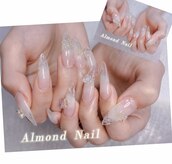 アルモンド ネイル(Almond Nail)