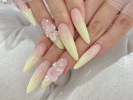 イエロー×お花ネイル