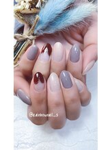 レインボーネイルズ(Rainbow nails)/