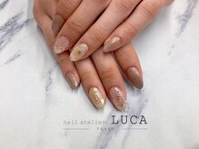ネイルアトリエルカ(nail atelier LUCA)/W-380　秋色マットドットネイル