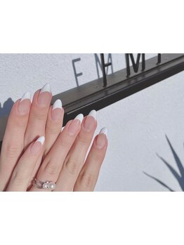 シンプル系（オフィス・日常）が得意