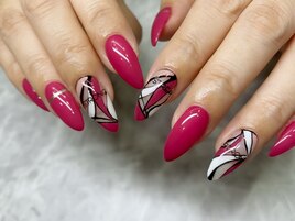 プッチ柄ネイル