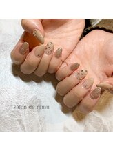 サロン ド ラム(Salon de ramu)/ストーンネイル