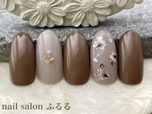 ネイルサロン ふるる 大須店/プチプラネイル#682