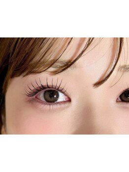 ナチュラル上品な目元にしたい