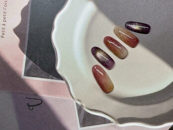 ネイルアンドアイラッシュスタジオ シュシュ(chouchou)/春夏秋冬・マグネットアート