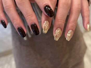 ブラウン×ゴールドミラー