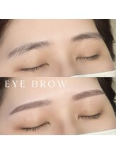 ニクシーアイブティック(Nixie Eye Boutique)/眉毛/まゆげ/美眉スタイリング