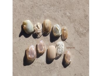 シルニー リム(Silny rim)/上)やり放題 / 下)アシメ