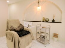 ネイルサロンアンドスクール バニラ(nailsalon&school VANILLA)の雰囲気（VIProomもございます。個室でゆったり施術を受けられます。）