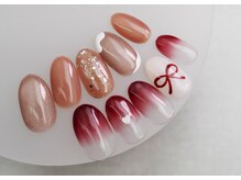 ワンラブネイルズ 池袋店(One Love Nails)の雰囲気（毎月デザイン変わるトレンドネイルシルバーSET5,490円）