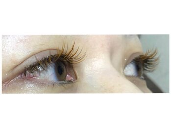 グランデアイズ(Grand de eyes)/カラーエクステ