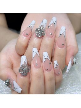 クイーンズビューティーサロン 新宿本店(Queen's beauty salon)/長さだし　パラジェル対応可