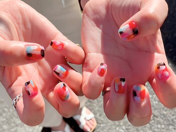 ビューティービースト フォー ネイルアンドアイラッシュ 並木店(beauty:beast)の写真/「センスいいね!」って褒められる指先はbeauty:beastに♪好きを詰め込んだときめく指先へ!フィルイン対応◎