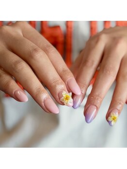 モア ネイル(more nail)/グラデーション+アート