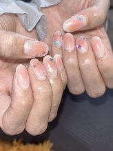 ウズ(UZU)/チークネイル