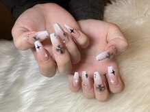 カットアンドスタイル クラウン(Cut & Style Clown)/ジェル/スカルプ/ネイル/横浜