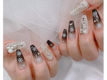 ロカネイル(ROKA NAIL)/パーツつけ放題★深夜営業★