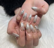 ロゼネイル(Rosse nail)