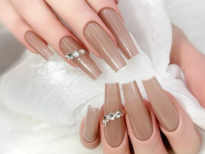 サロン ド オーヴ(salon de Orbe)の写真