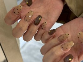 ブラウン ドット