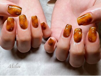 ミリュウ(Milieu)/べっこうネイル