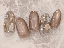 ディブロッサム(D.blossom)/C.キラキラビジューネイル