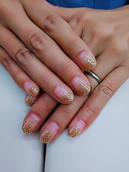 ネイルサロンアンドスクール ヴィタリティ(Vita-lity)/ジェルラメグラデーション