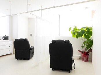 エミルカ(EMILUCA)/