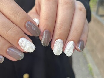 ファンクションネイルズ 表参道 原宿(FUNCTION NAILS)/ニュアンスネイル /ホワイト