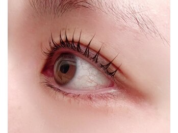 アール(R)/ラッシュリフト