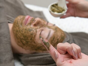 ベル(Belle)の写真/【剥離なし】痛みの少ないハーブピーリングで初めての方にもおすすめ◎つるんとした美しい美艶肌に♪