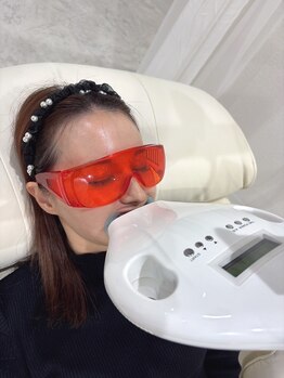 ホワイトニングショップ 静岡店/11.2回目のライト10分照射