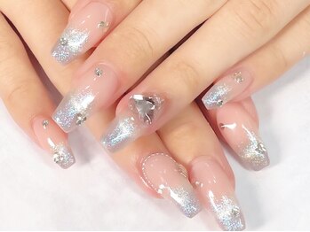 カピリナ(Ka Pilina)の写真/お得な価格設定で通いやすい◎季節に合わせたネイルデザインで爪先から華やかに☆お客様に似合うをご提案♪