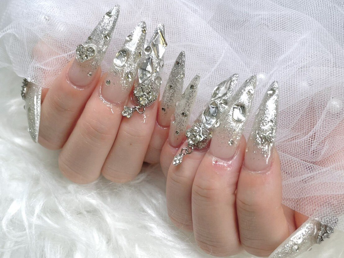 ピーカーブー 心斎橋(PEEKABOO)｜ホットペッパービューティー