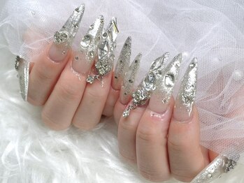 ピーカーブー 心斎橋(PEEKABOO)の写真/【人気No1*長さだし×持ち込み120分アートし放題¥9980】周りと差が出る"主役級"デザインに◇亀裂補強も◎