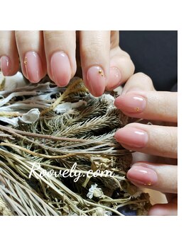 ルブリー(roovely)/つるんつるんネイル