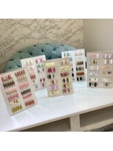 グリーディ(greedy)/定額制デザイン