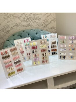 グリーディ(greedy)/定額制デザイン